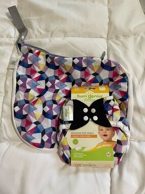 BumGenius Kids Geometric Print Cloth Diaper & wet bag - Multicolor